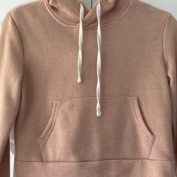 Forever 21 Cropped Sweatshirt - Picture 5 of 7